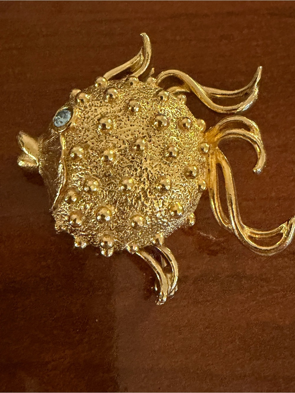 Vintage Fuller Brush Pufferfish Solid Perfume Locket Brooch Pin Gold Rhinestone